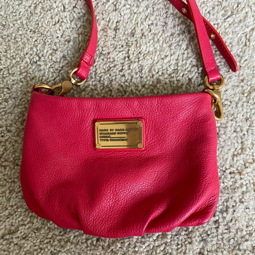 marc jacobs crossbody